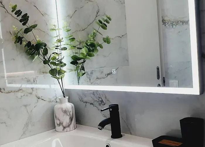 Lindo Junto à E à Marina De Vilamoura Com Piscina E Wi-fi * Quarteira